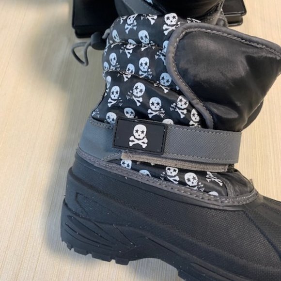 Athletech Boys' Rue Black/White/Skull Print - Picture 2 of 4